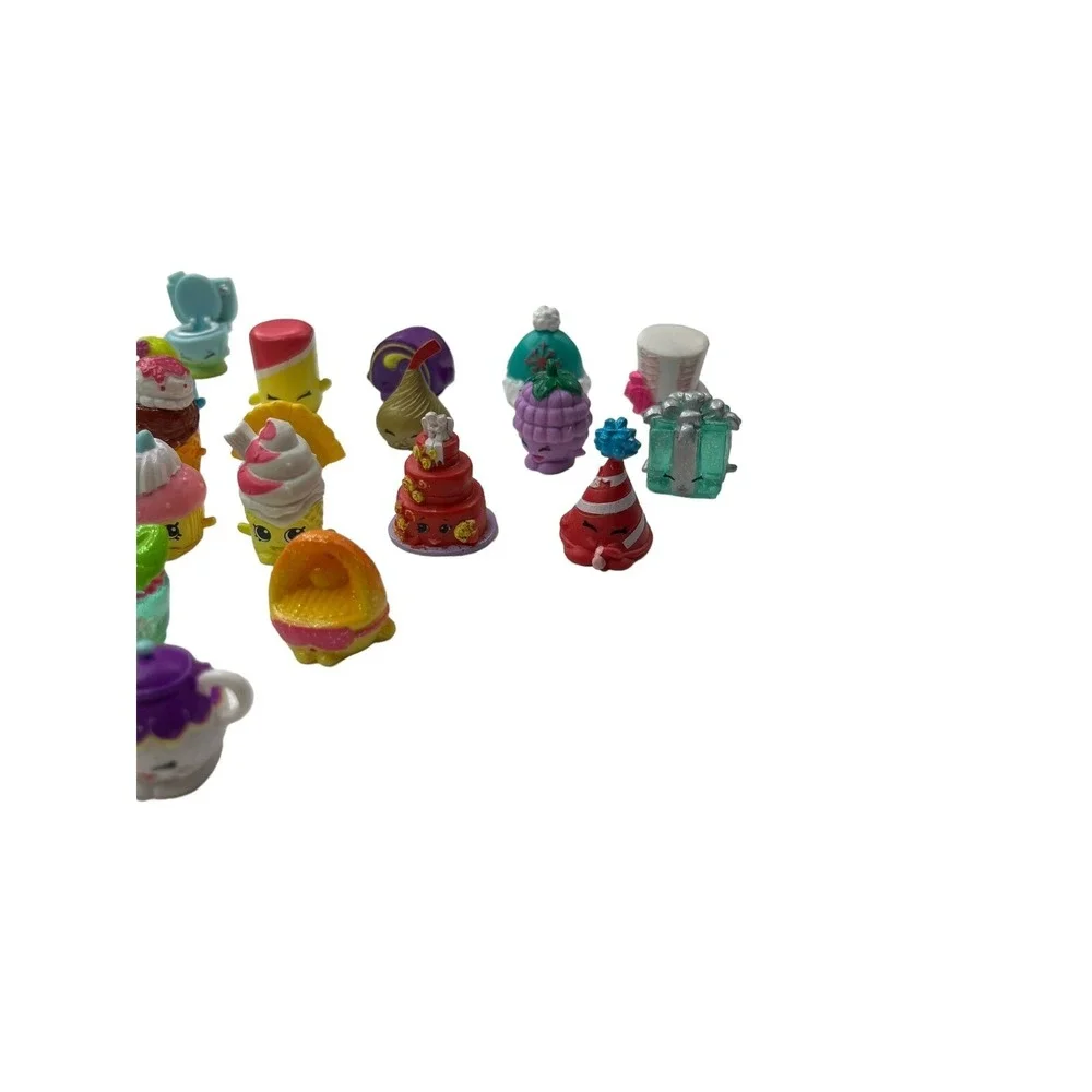 Shopkins Lot Of 59 Various Series /Seasons Bag Basket Pet Carrier Shopping Cart